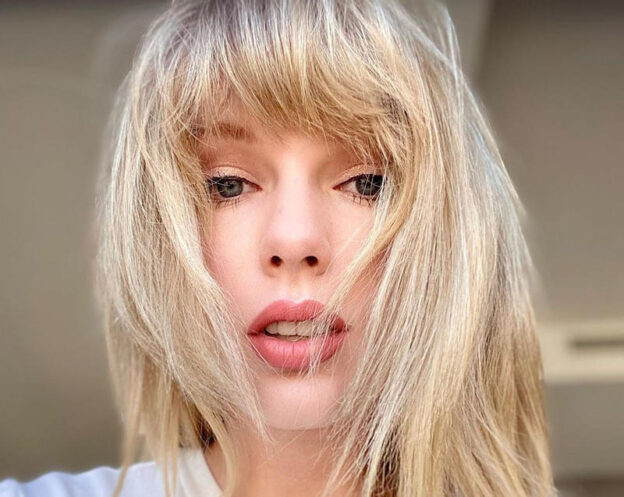 TAYLOR SWIFT